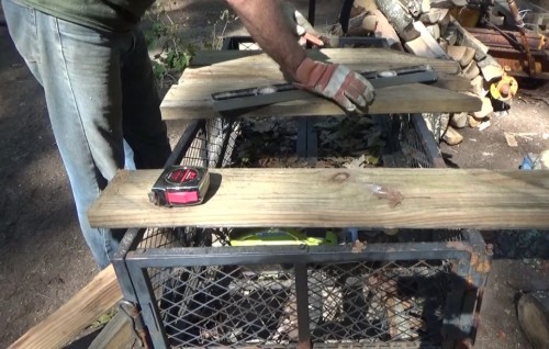 Marking and cutting out notches in sawbuck