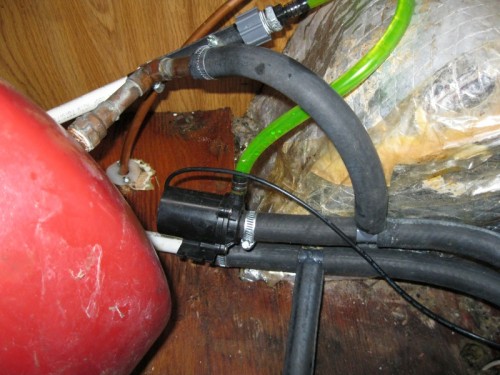 12 volt trailer water pump and heater expansion tank