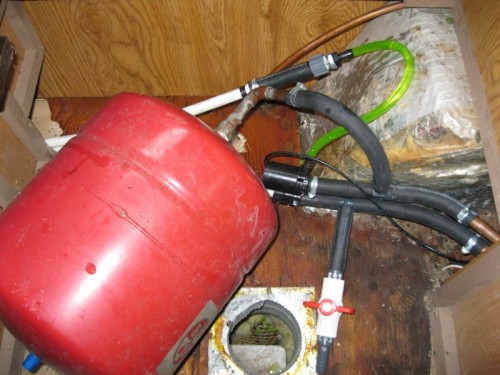 Water expansion tank and water pump