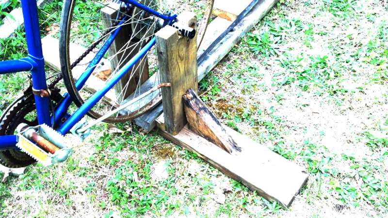 Notch out the bike stand to hold your generator bike in place